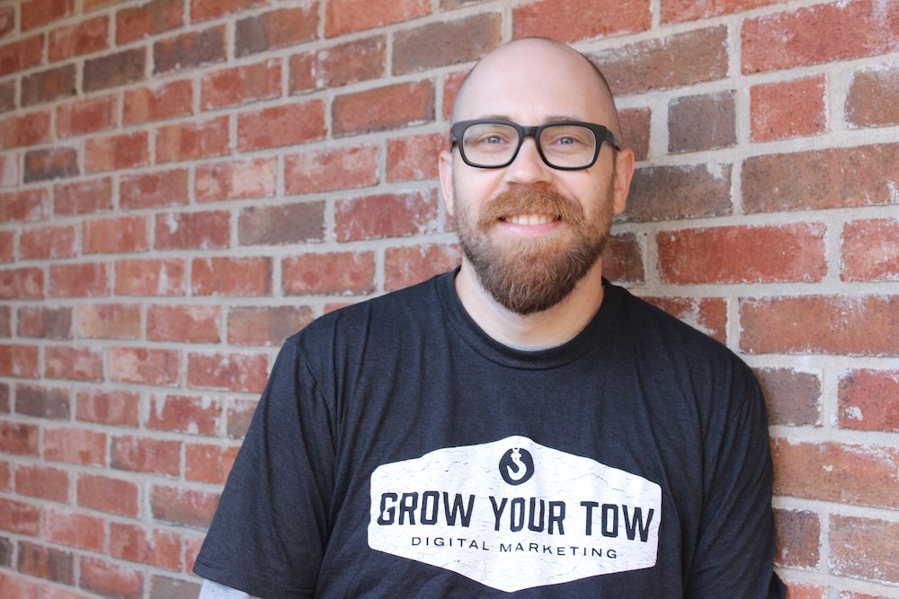 Jonathan Jonathan, Chief Creative Designer, towing logos and towing websites